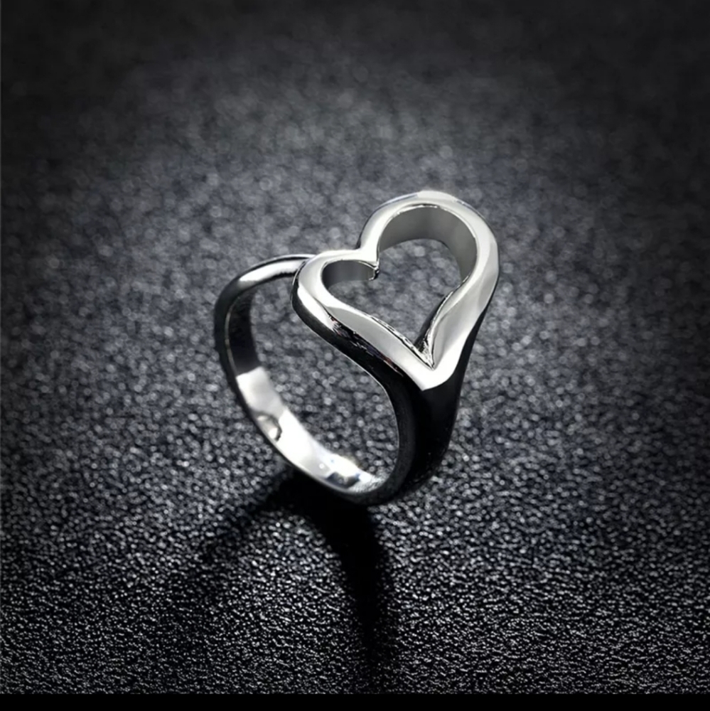 New silver open adjustable heart ring